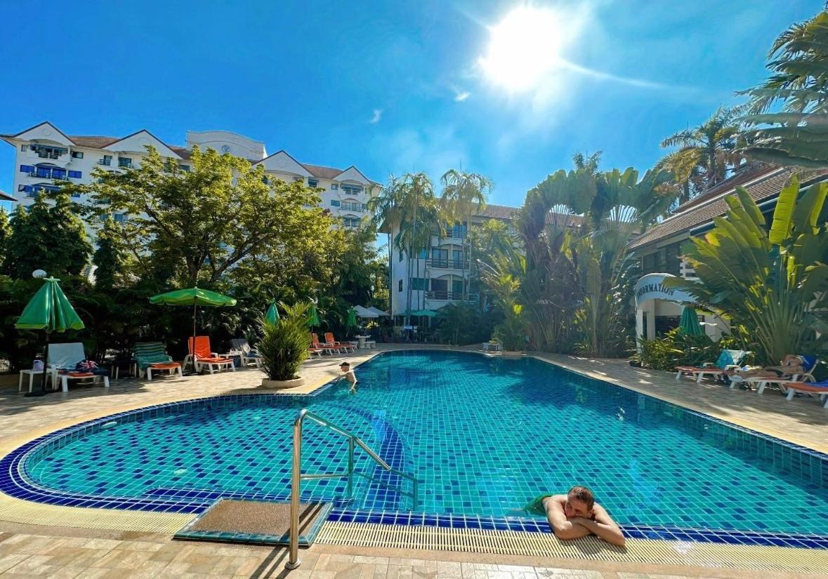 Studio Apartment Diana Estate Condominium Pattaya Zewnętrze zdjęcie
