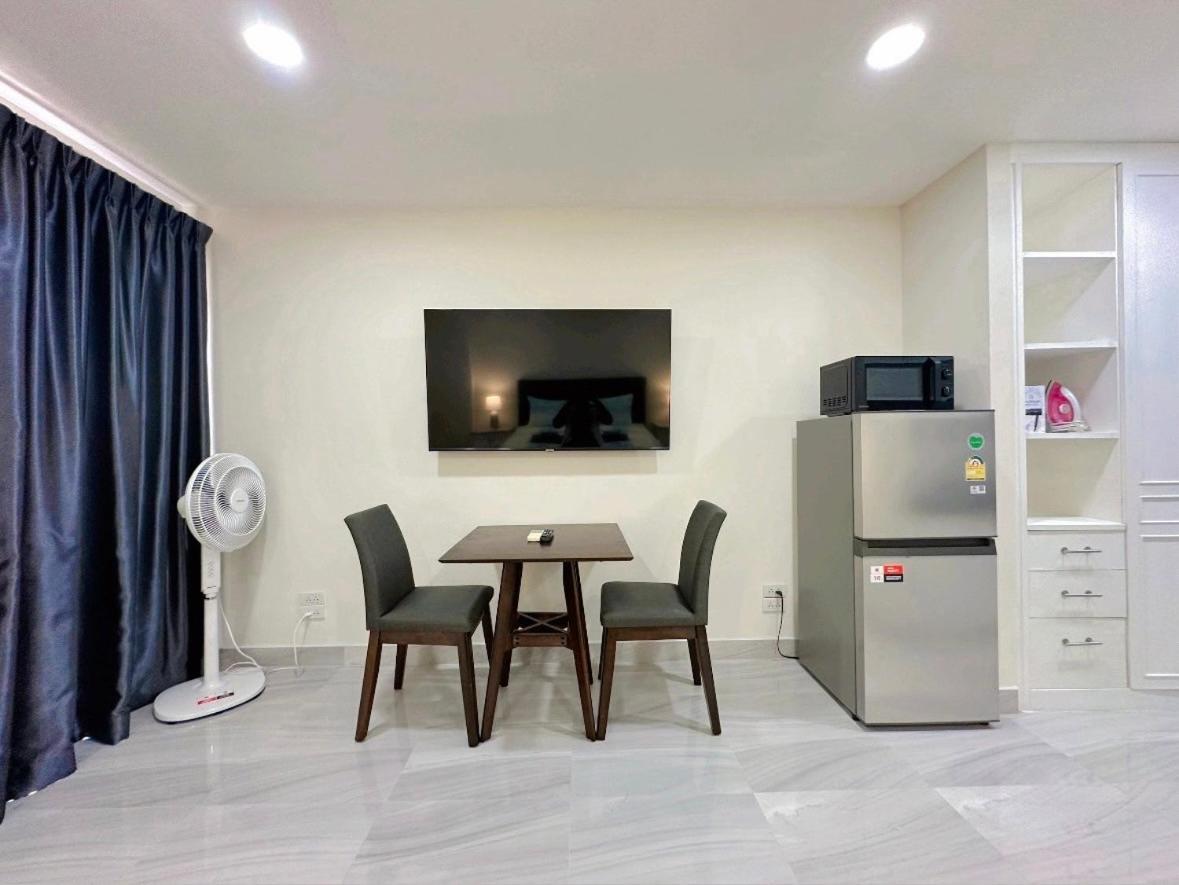 Studio Apartment Diana Estate Condominium Pattaya Zewnętrze zdjęcie